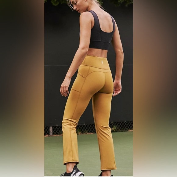 NEW FREE PEOPLE- Athletic Straight Leg Pants with Side Pocket - Picture 4 of 10